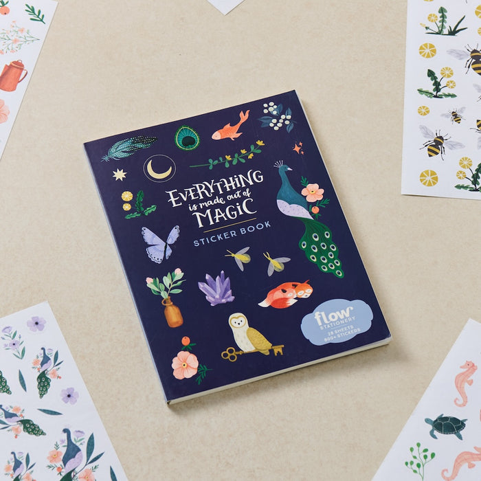 Flow stickerboek Everything Is Made Out of Magic