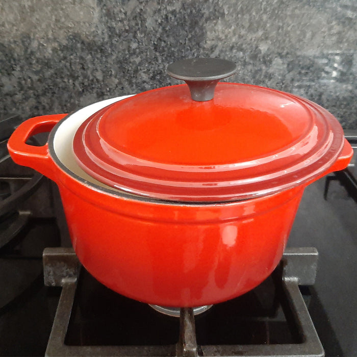 Traditional stew and roasting pan - 2.5L